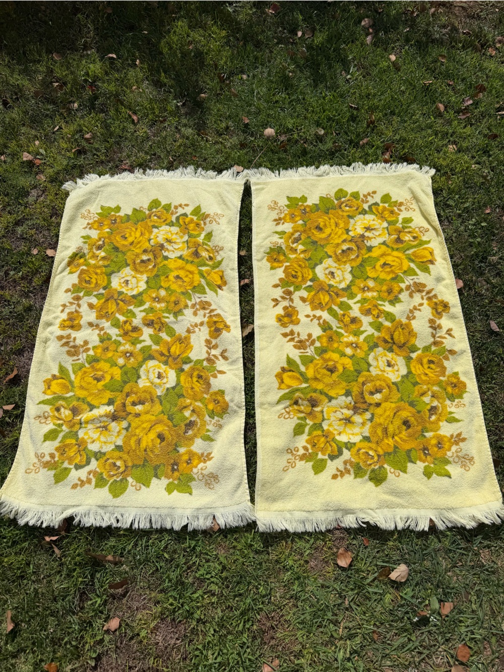 VTG Cannon Yellow Rose 2-Piece Bath Towel Set Fringed MCM 100% Cotton USA 21x40